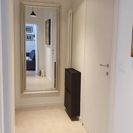 Centro A 10 Min - Quartiere Tranquillo - Ristrutturato - Chocomint