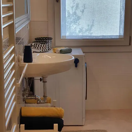 Apartmán Centro A 10 Min - Quartiere Tranquillo - Ristrutturato - Chocomint *