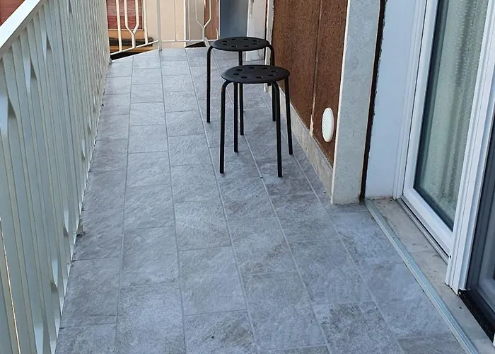 Centro A 10 Min - Quartiere Tranquillo - Ristrutturato - Chocomint *