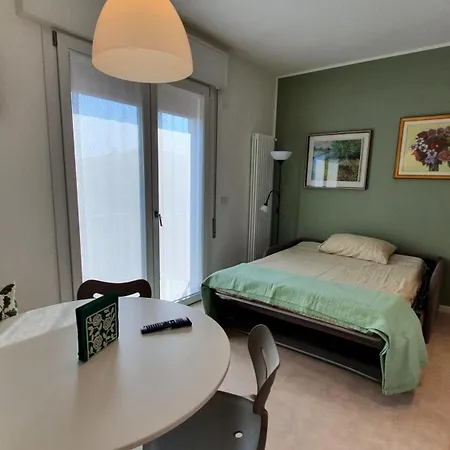 Centro A 10 Min - Quartiere Tranquillo - Ristrutturato - Chocomint