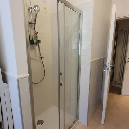 Centro A 10 Min - Quartiere Tranquillo - Ristrutturato - Chocomint Apartment *