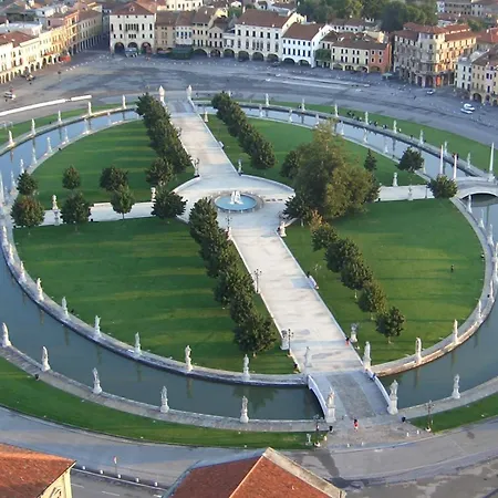 Apartament Centro A 10 Min - Quartiere Tranquillo - Ristrutturato - Chocomint *