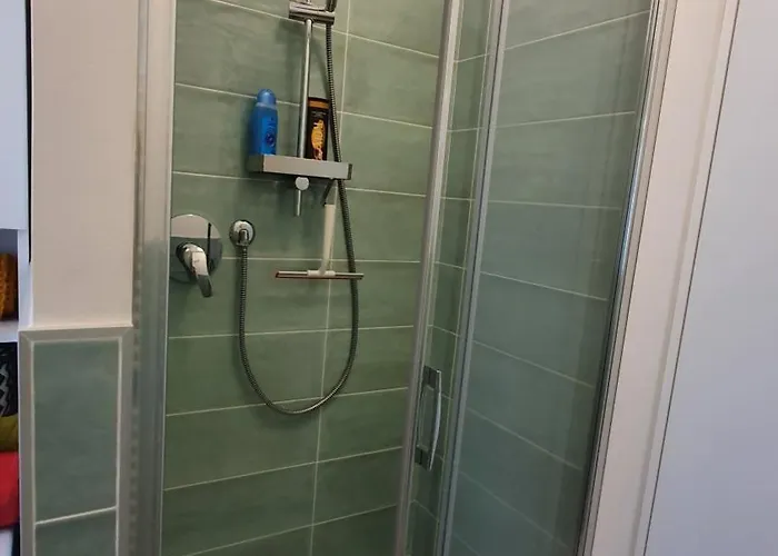 Centro A 10 Min - Quartiere Tranquillo - Ristrutturato - Chocomint Apartman